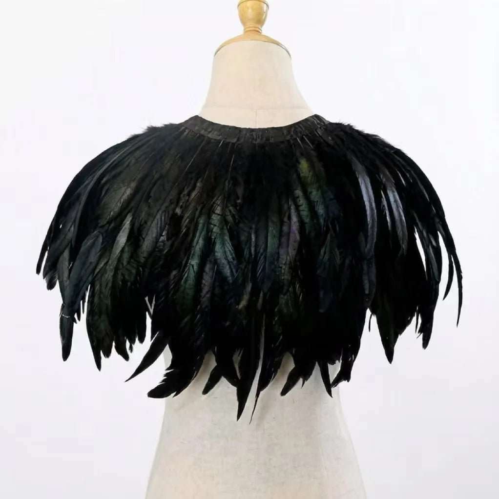 Witch's genuine feather shawl cloak with lace collar, suitable for all kinds of festival activities, witch costume.