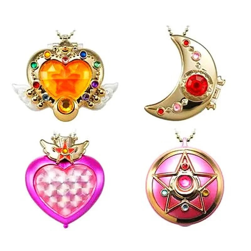 Animation Sailor Moon Morpher Tsukino Usagis 4cm Candy Box Transfiguration Pendant Model Toy Gifts for Girls