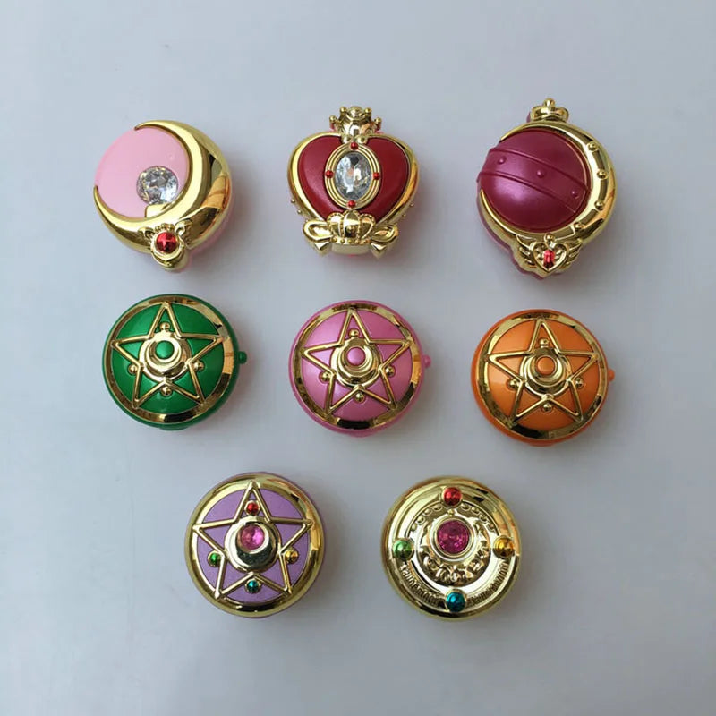 Sailor Moon Gashapon Toys Tsukino Usagi Communicator Cosmetic Box Delicate Action Figure Desktop Ornament Toys Children Gifts