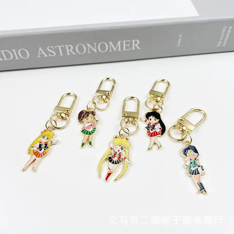 Sailor Moon Keychain Girl Metal Key Chain Creative Cartoon Anime Car Pendant Women Charm Key Ring Cute Couple Birthday Gift
