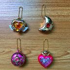 Animation Sailor Moon Morpher Tsukino Usagis 4cm Candy Box Transfiguration Pendant Model Toy Gifts for Girls